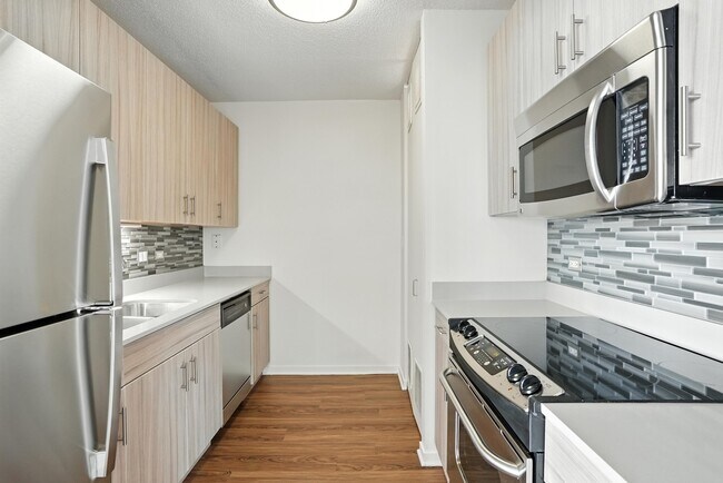 Photo - 542 N Kingsbury St