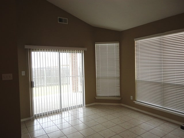 Photo - 2104 Priscella Dr