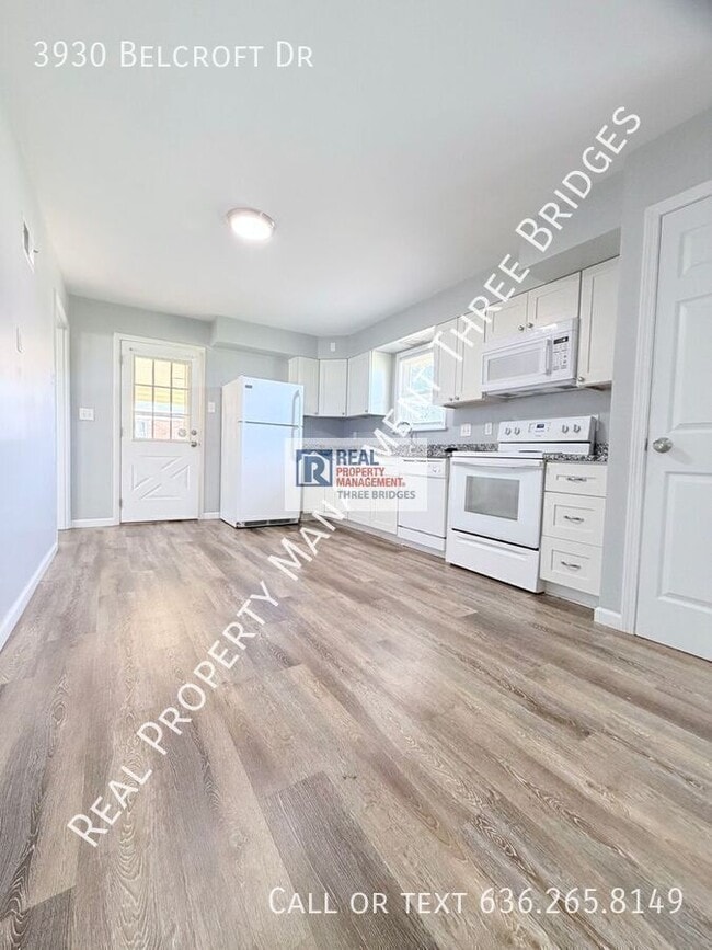 Photo - 3930 Belcroft Dr