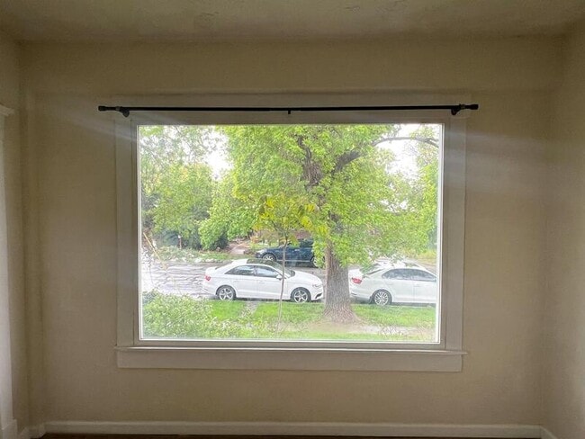 Photo - 867 Browning Ave Unit 2