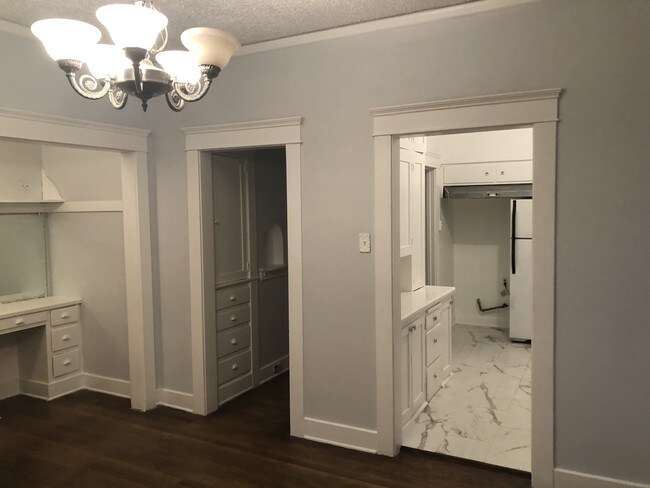 Photo - 1952 1/2 S La Salle Ave Unidad West Adams Heights