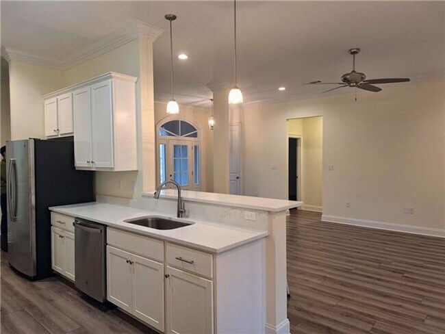 Photo - Absolutely stunning rental home