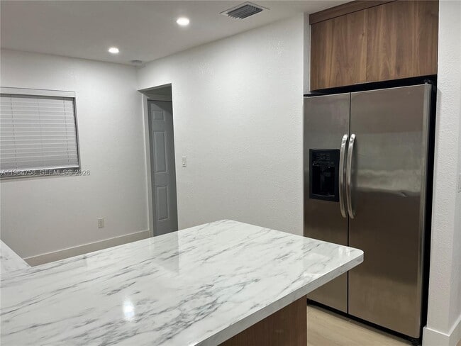 Photo - 108 Caribbean Ave Unidad 2