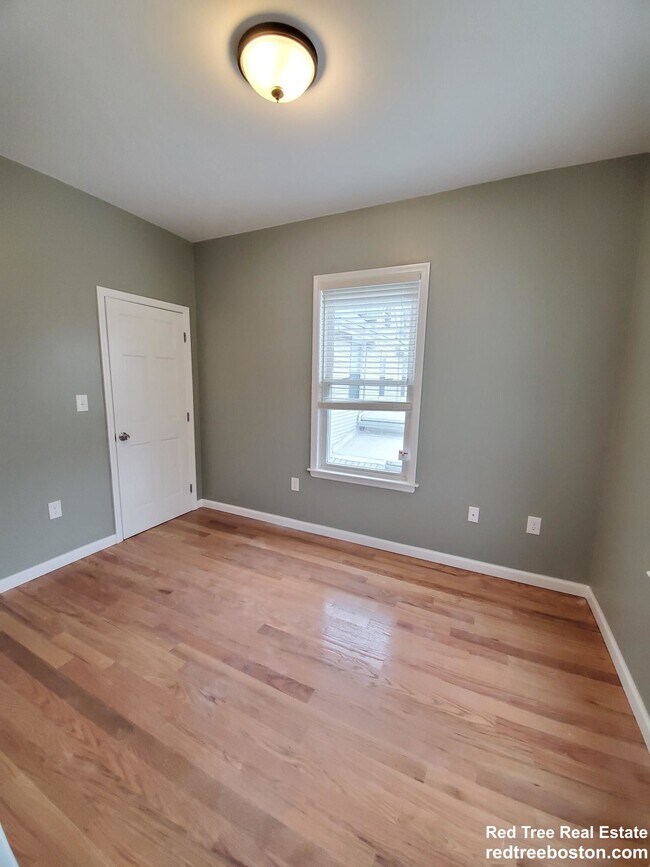 Photo - 296 Brookline St Unit 1