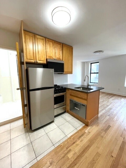 170-172 Spring Street