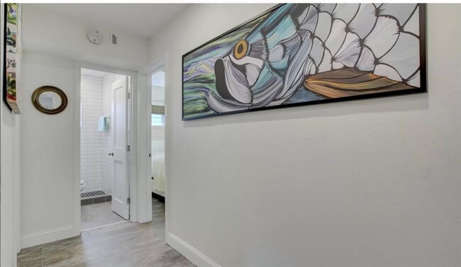 Building Photo - 501 SW 11th St