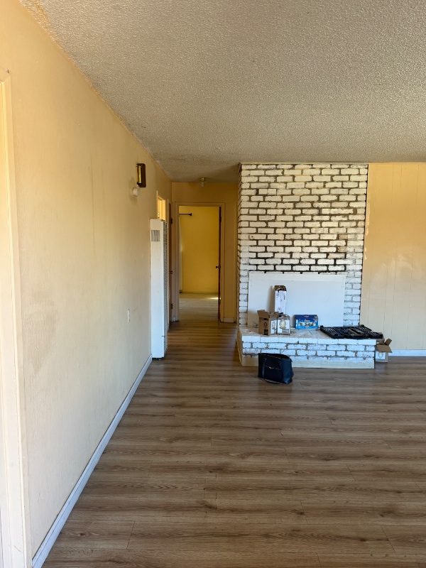 Photo - 2030 Kinsley St