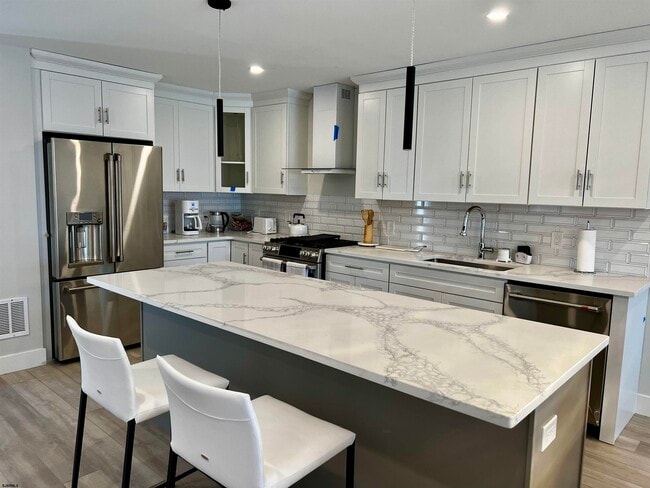 Photo - 15 N Jefferson Ave