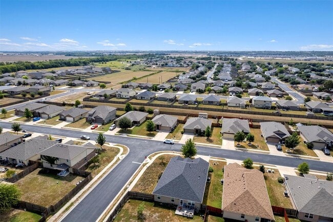 Photo - 300 Camellia Dr
