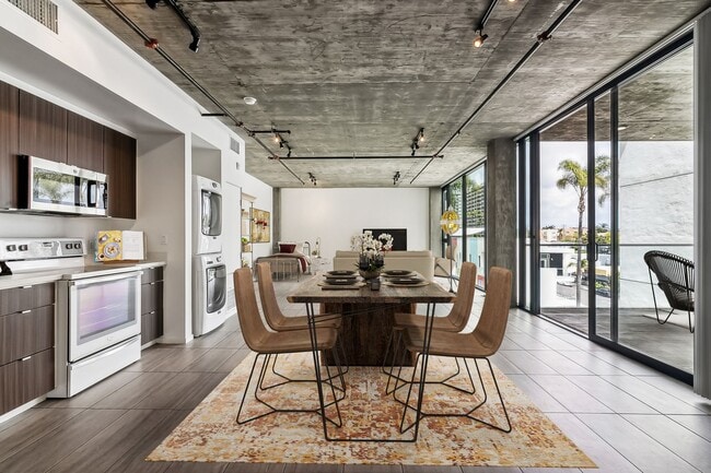 Photo - Mr. Robinson Lofts