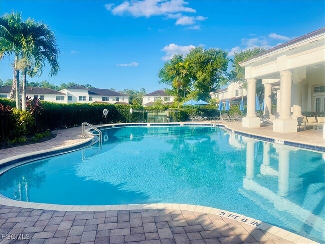 7036 Ambrosia Ln