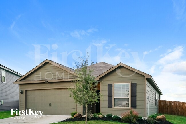 Photo - 133 Yorktown Ct