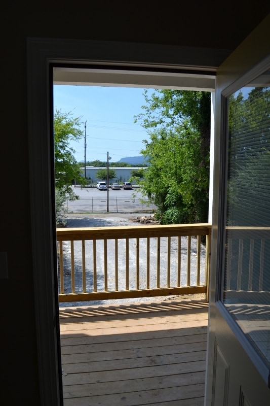 Photo - 810 E 10th St