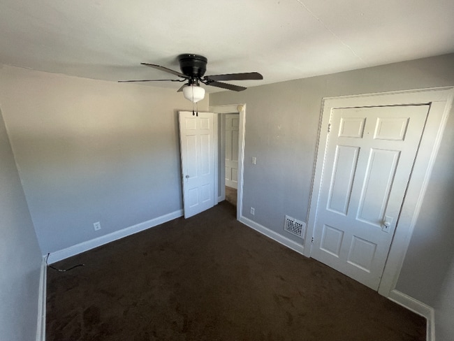 1305 N Danley Square Unit 1313