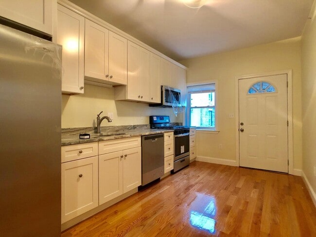 Photo - 52 Guild St Unit 2