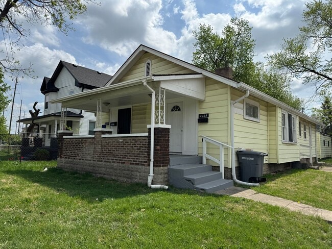 Photo - 2025-2027 Southeastern Ave Unit 2025 Southeastern Ave