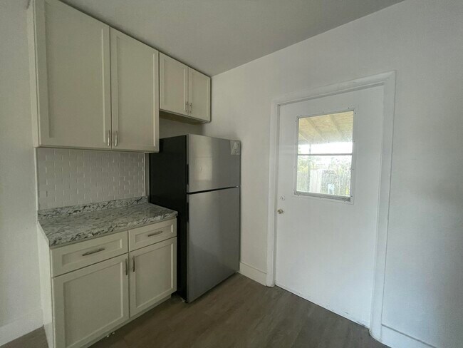 Photo - 50070 Us Hwy