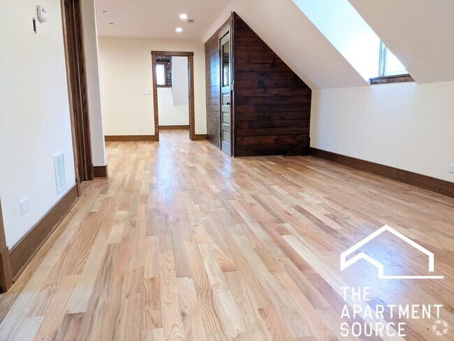 Building Photo - 1854 W 21st Pl Unit 4 Rental