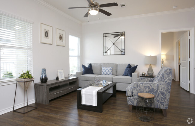 Interior Photo - Northshore Place Rental