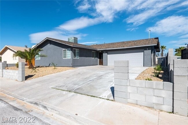 Building Photo - 6420 W Alomar Ave Rental