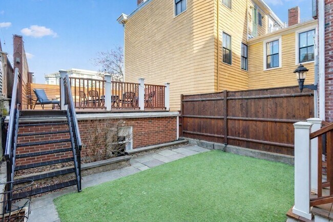 Photo - 15 Mt Vernon St Unit # 2