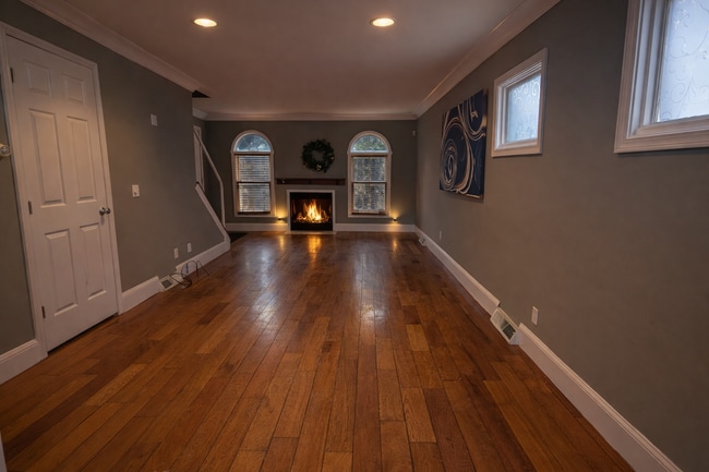 Building Photo - 215 Virginia St Unit #1