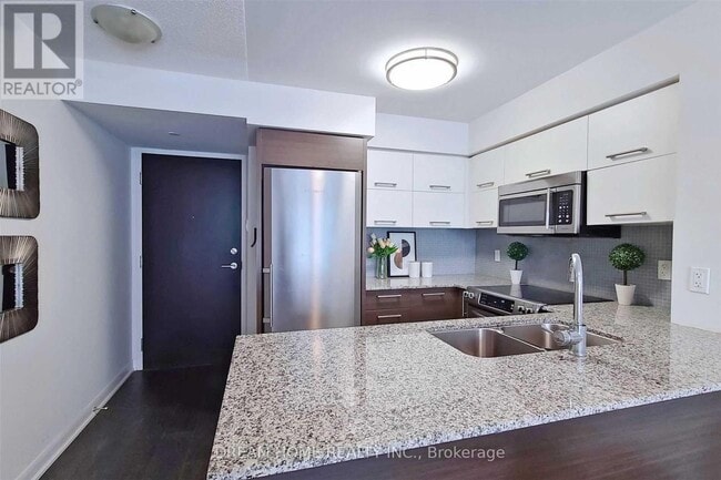 Photo - 5162 Yonge St Unit 811
