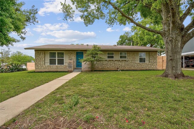 Photo - 7611 Northcrest Blvd Casa