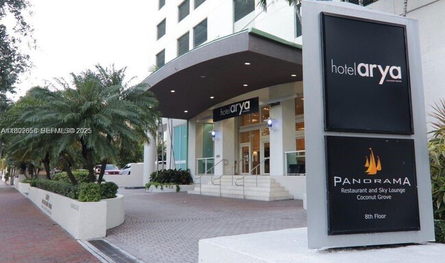 Photo - 2889 McFarlane Rd Unit 909