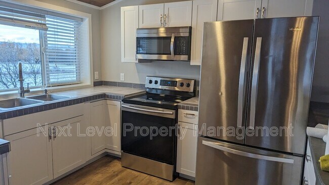 Photo - 1410 Western Dr