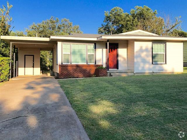 Building Photo - 1217 S Brazos St Rental