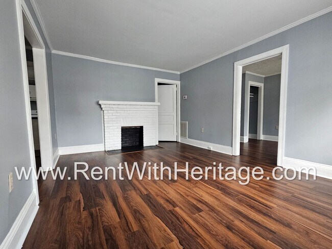Photo - GORGEOUS HISTORICAL APARTMENT HOME / TOTALLY UPGRADED INTERIOR / CLOSE TO EVERYTHING!