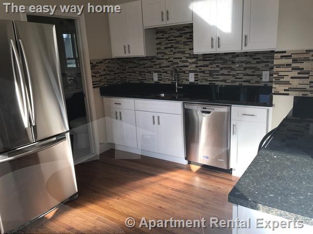 Photo - 25 4th St Apartments Unit 1