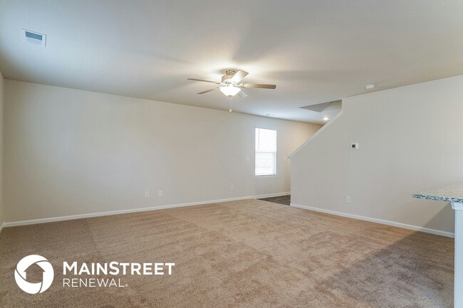 Photo - 541 Gusty Ln