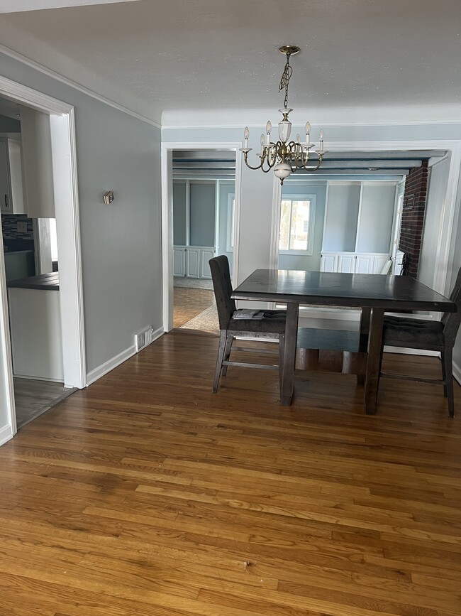 Photo - 1264 Brainard Rd House