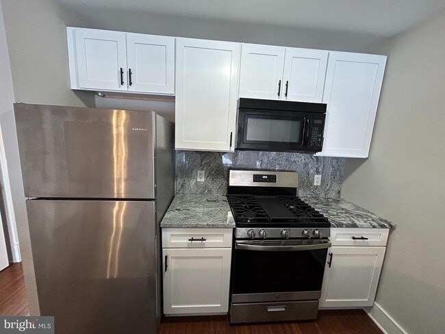 Photo - 1011 Princeton Pl