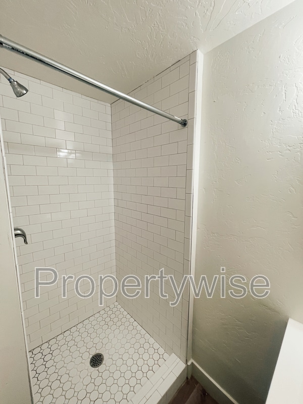 Photo - 759 E Scott Ave