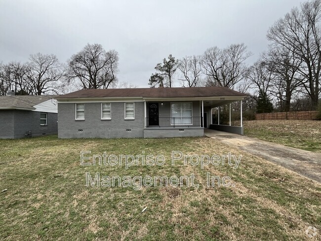 Building Photo - 3561 Hallbrook St Rental