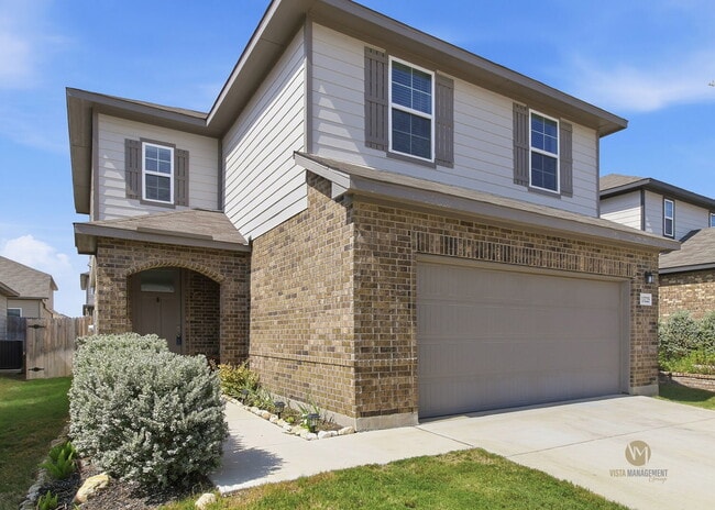Building Photo - Modern 2023-Built Home | Community Pool, EV Charging & Appliances Included!