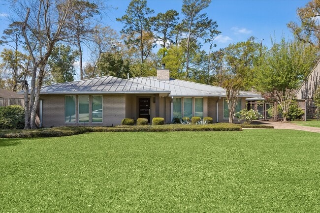 Photo - 623 Pinehaven Dr