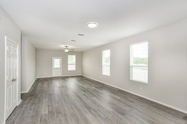 Photo - 27619 Lasso Bend