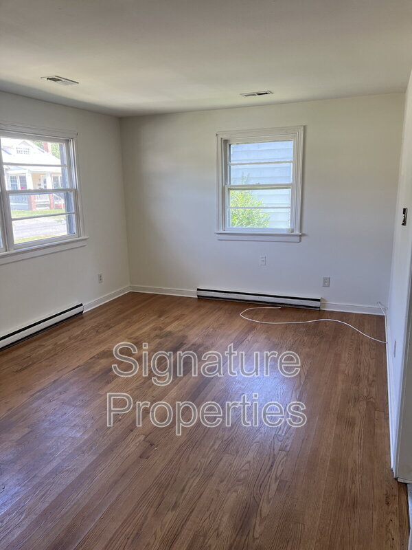 Photo - 109 N New Ave
