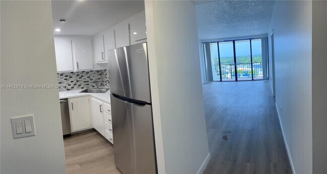 Photo - 1470 NE 123rd St Unit A1114