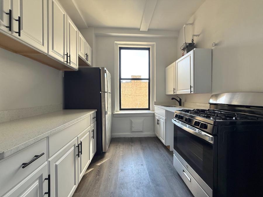 Photo - Edgecombe Avenue Unit 6G