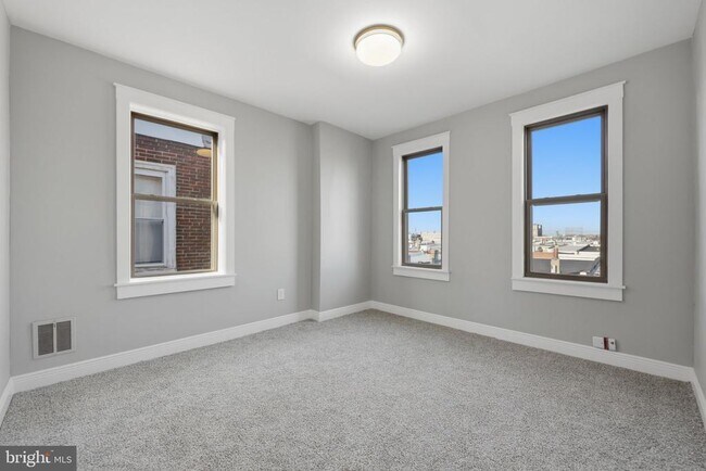 Photo - 2322 S Broad St Unit 3