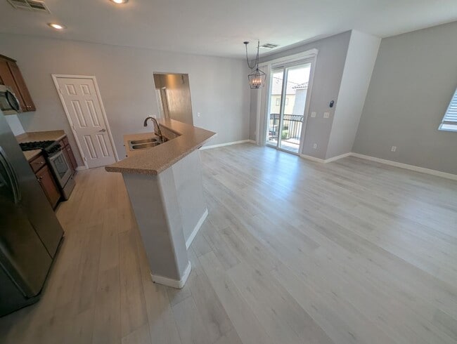Photo - 9120 Alpine Grove Ave