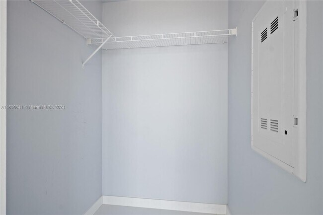 Photo - 501 NE 31st St Unit 3405