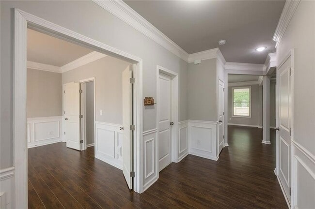 Photo - 3296 Oxford Mill Ln