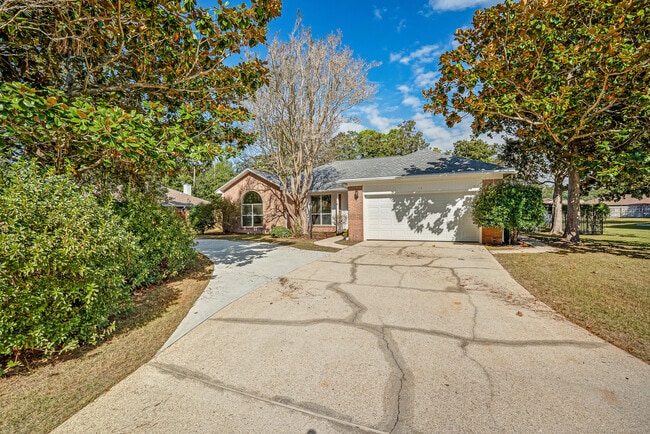 Photo - 114 Dana Pointe