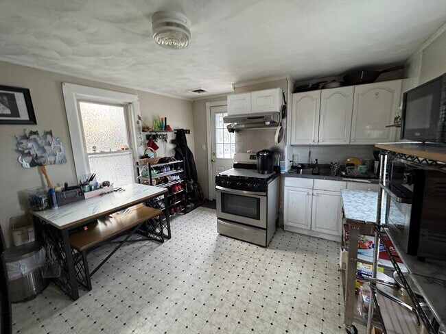 Photo - 22 Almont St Unit 2